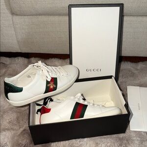 Gucci Women’s White Sneakers with Green and Red Accents